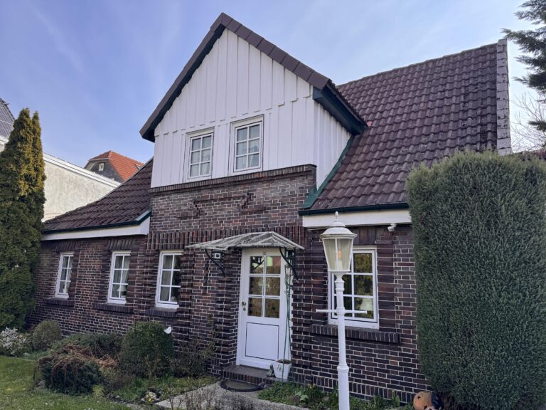 Außenansicht Haus Eingang