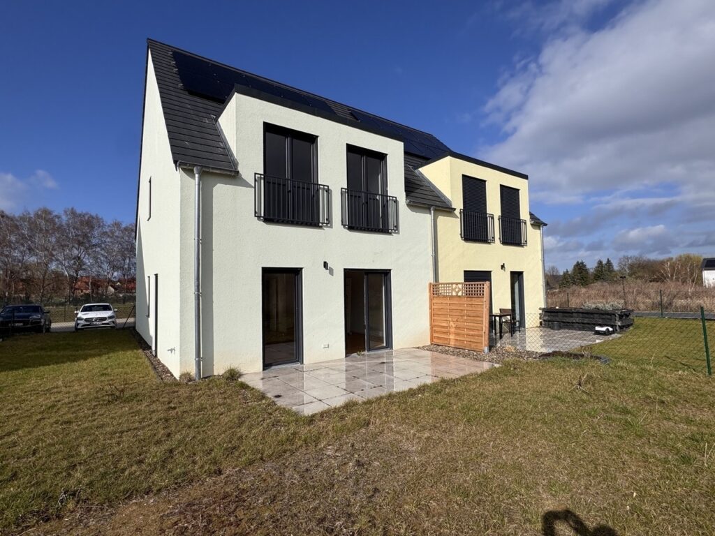 Weitere Außenansicht