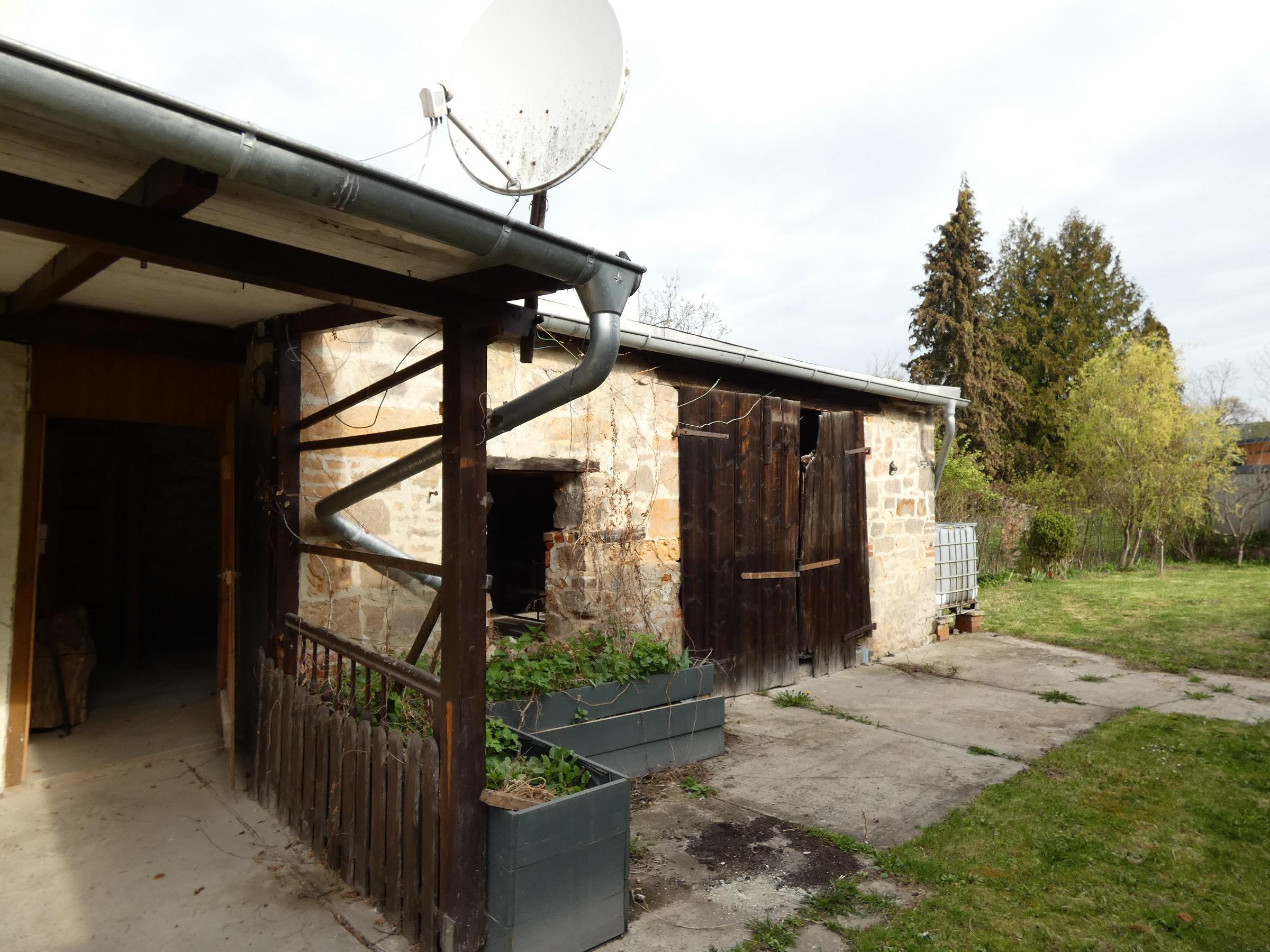 Garage/Nebengebäude