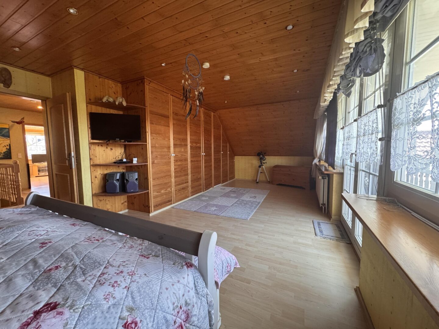 2.Schlafzimmer/Kinderzimmer OG