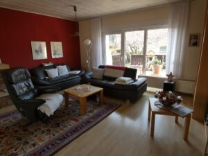 WZ mit Ausgang zur Terrasse
