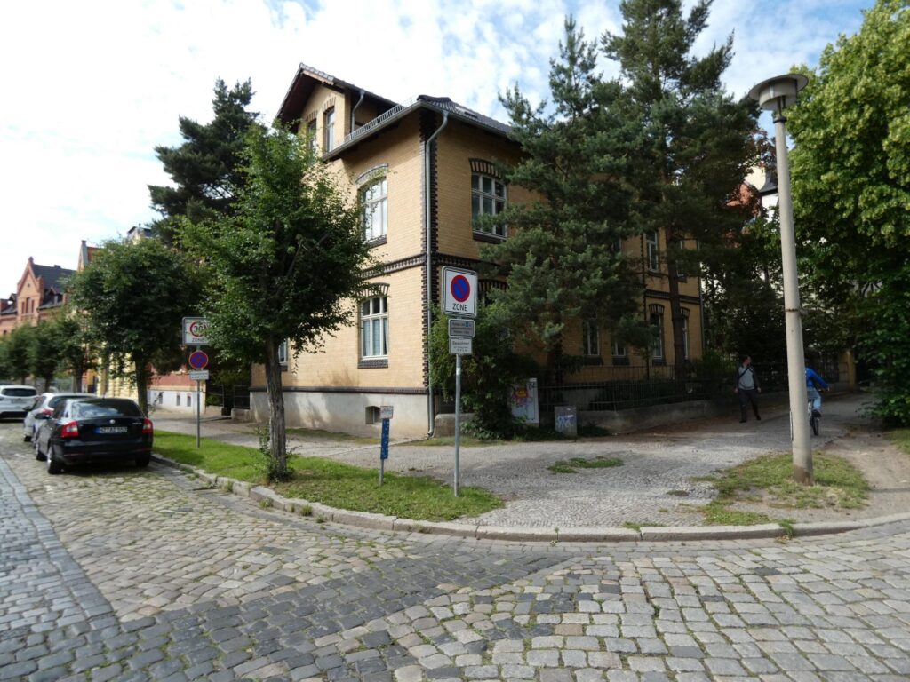 Adelheidstraße Ecke Mauerstraße