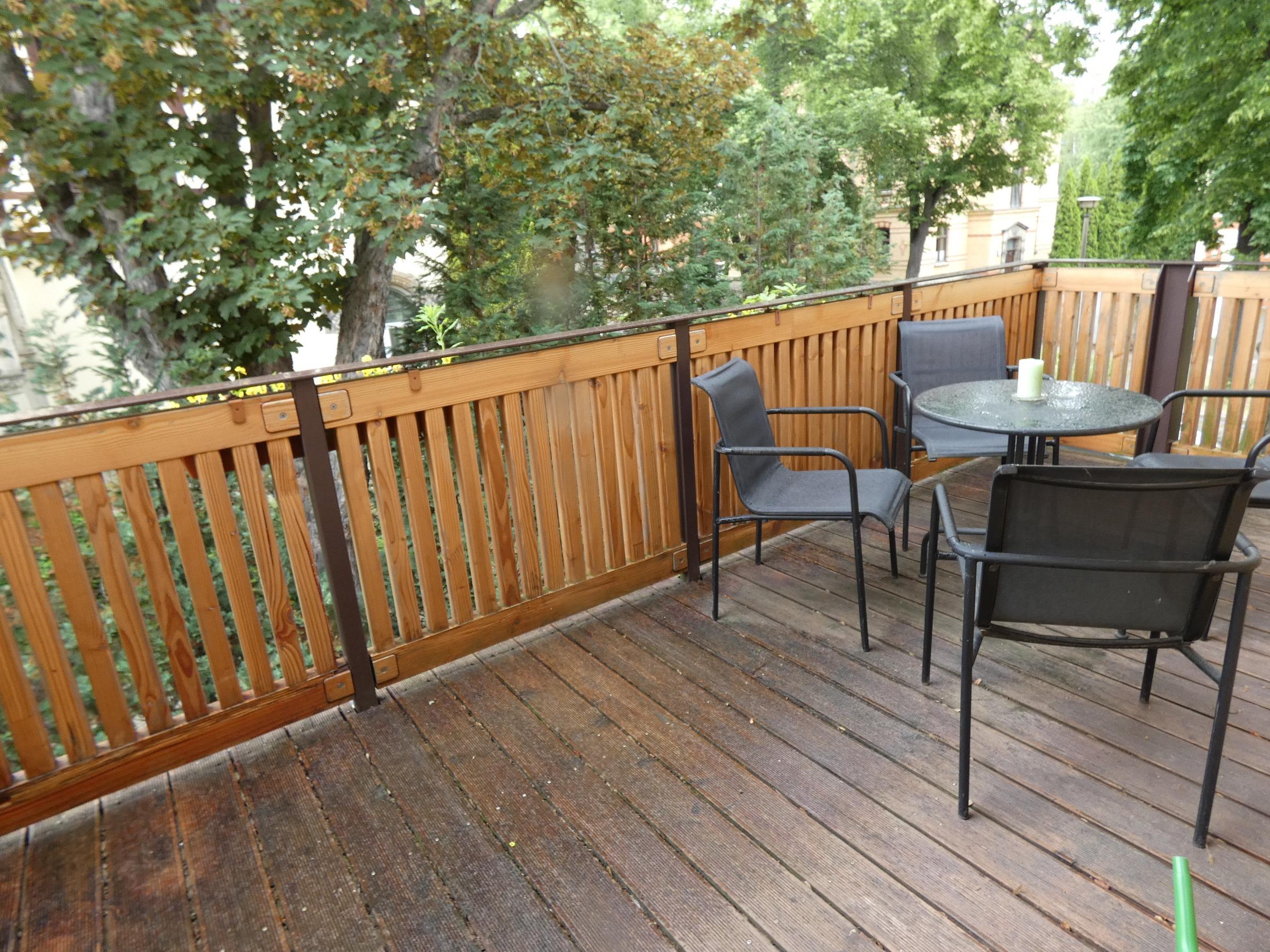 Balkon OG