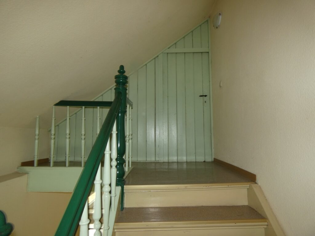 Zugang Dachboden