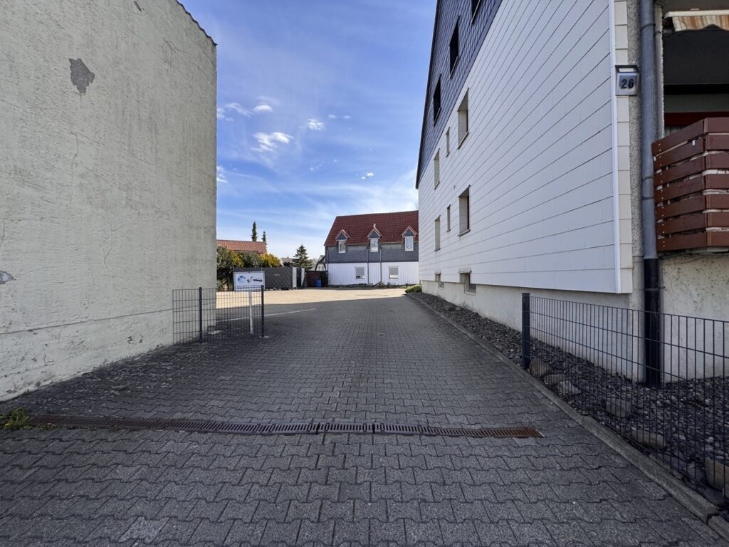 Hofeinfahrt
