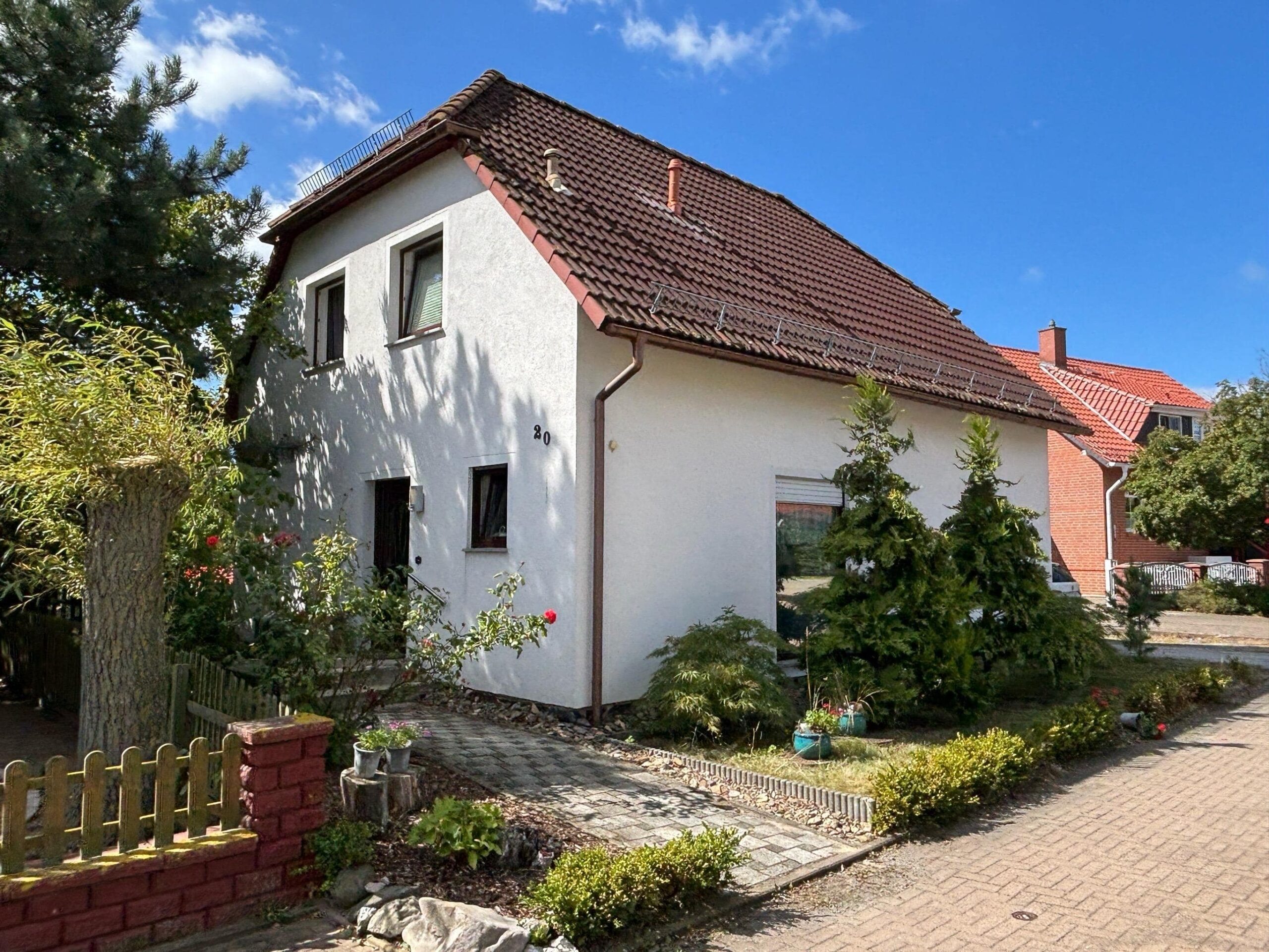 Straßenansicht