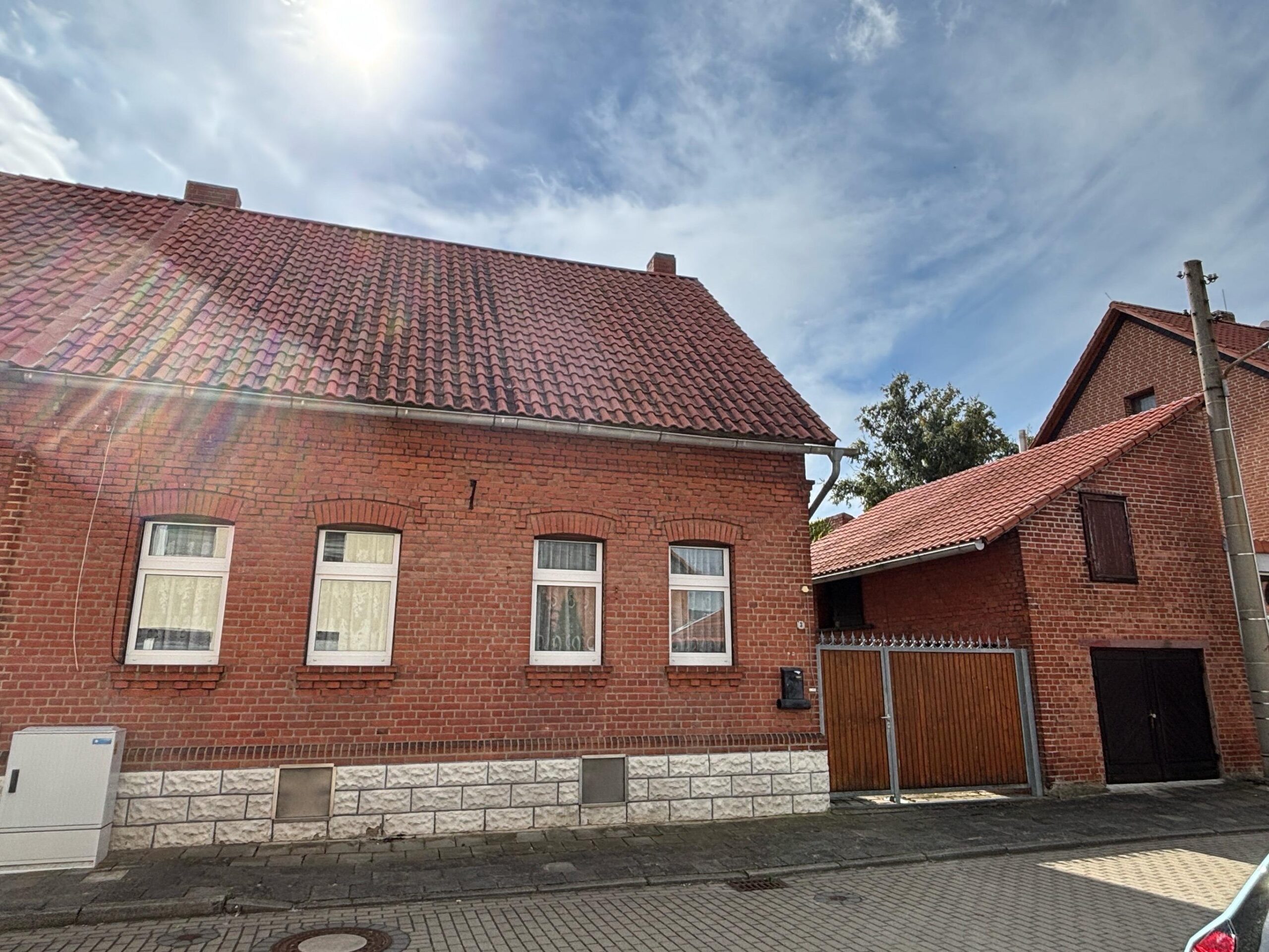 Straßenansicht