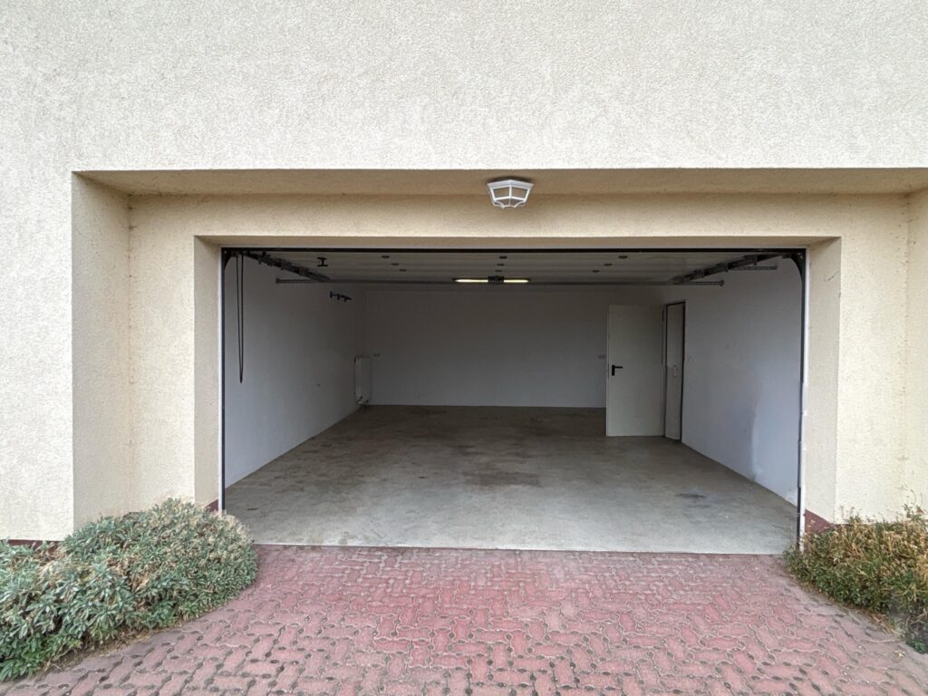 Doppelgarage im Erdgeschoss