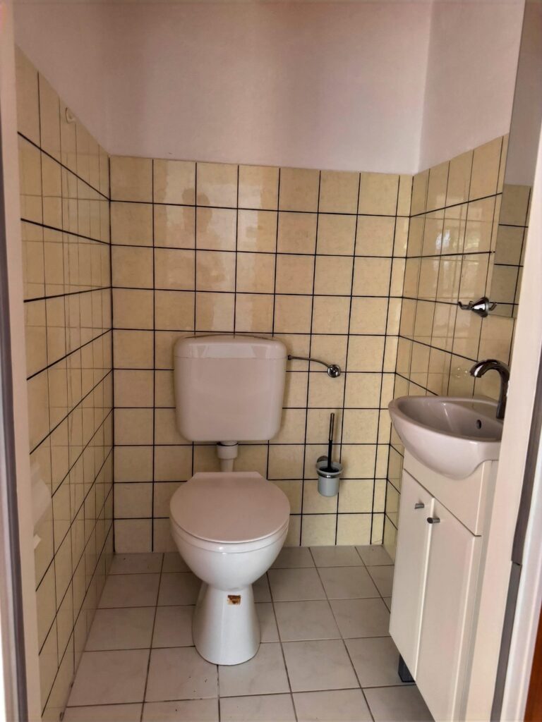 Gäste-WC Erdgeschoss