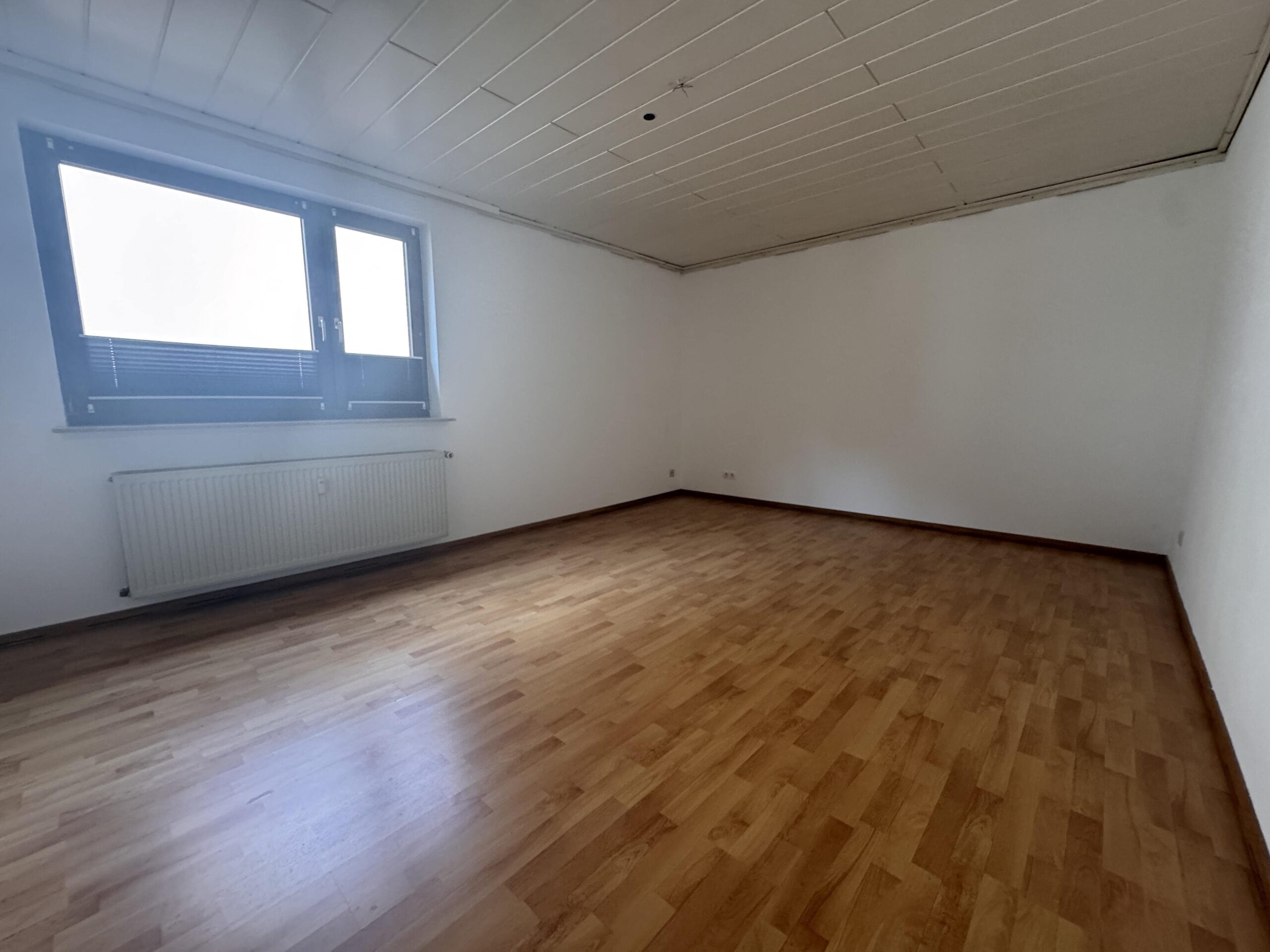 SchlafzimmerSouterrainwohnung